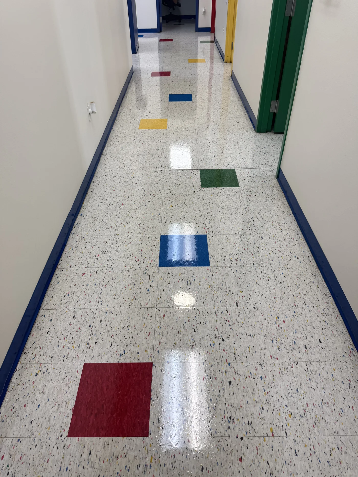 Floor stripping and waxing service image